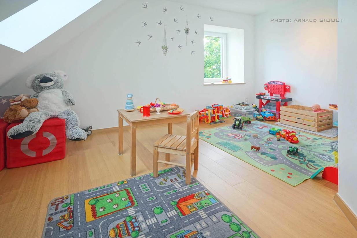 Gite Familial Ferme Des Aujes Falaen Onhaye Экстерьер фото